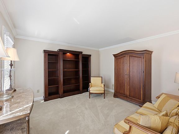 5th image of 4733 Ironbridge Dr