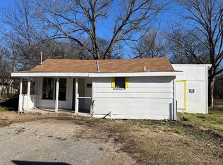 106 W Georgia St, Durant, OK 74701