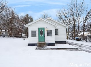 345 Stowell St NW, Comstock Park, MI 49321