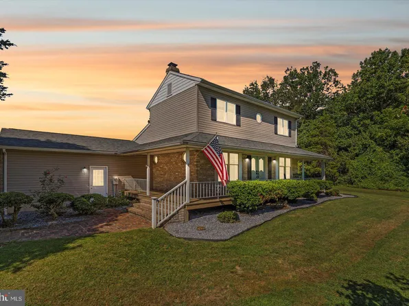 972 Bird River Beach Rd, Middle River, MD 21220