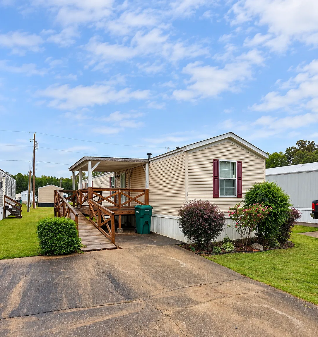 3 bed, 1150 sqft, $1,050 — Photo 1