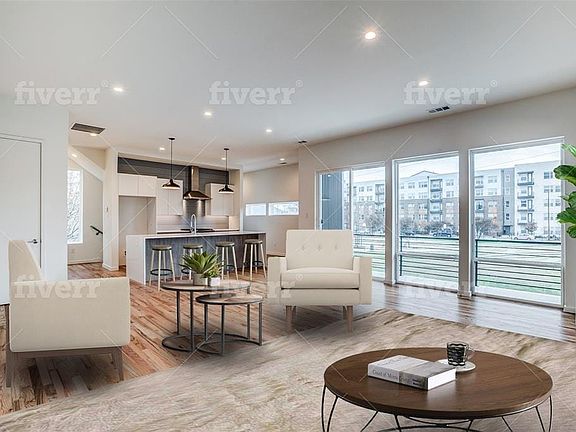 2nd image of 4202 Roseland Ave #101