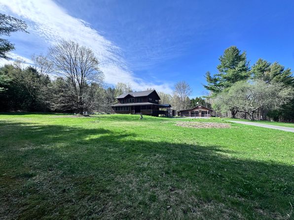 61 Blockhouse Rd, Willsboro, NY 12996