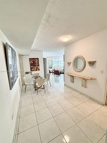 905 Brickell Bay Dr #1824 Photo 1