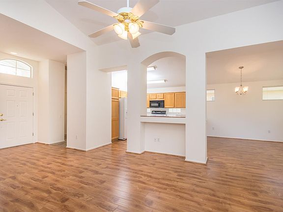 4th image of 4842 Winter Haven Way