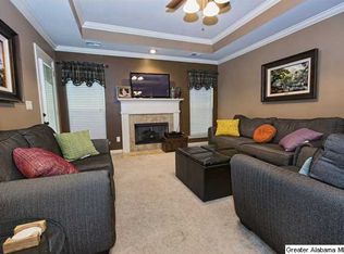 4046 Fulton Springs Ln, Fultondale, AL 35068