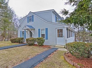 20 Plain St, Hopedale, MA 01747