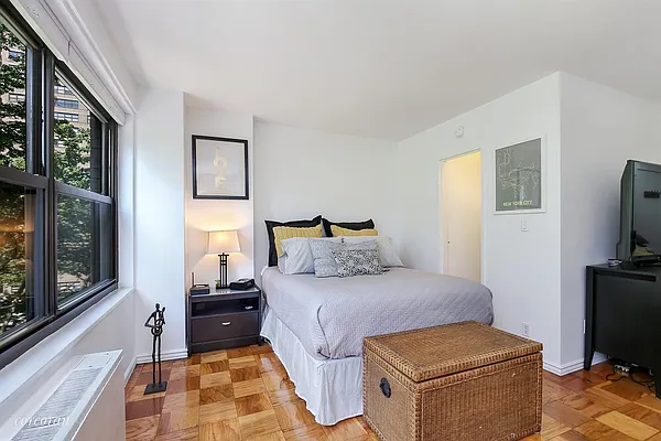 Sold by Corcoran | media 5