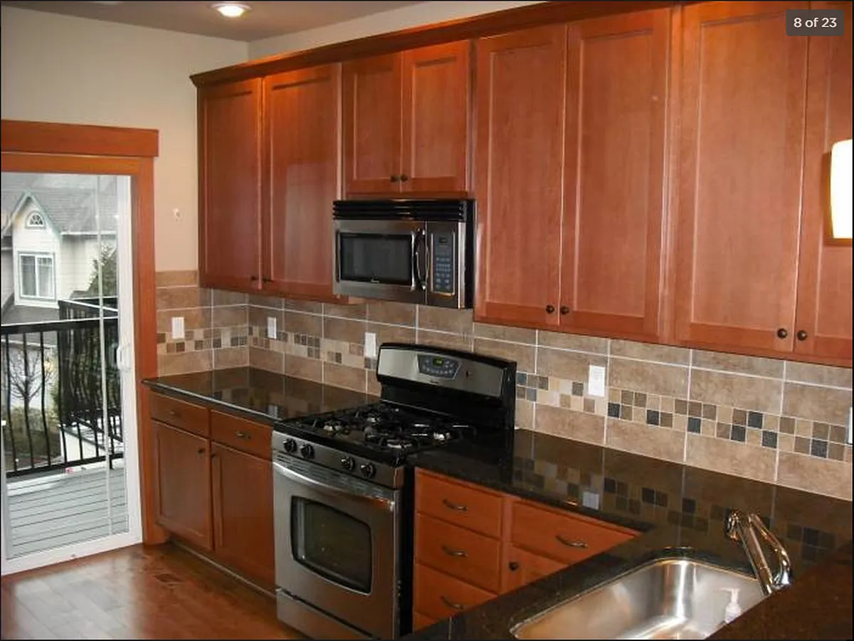 Building Photo - Landing View Townhomes