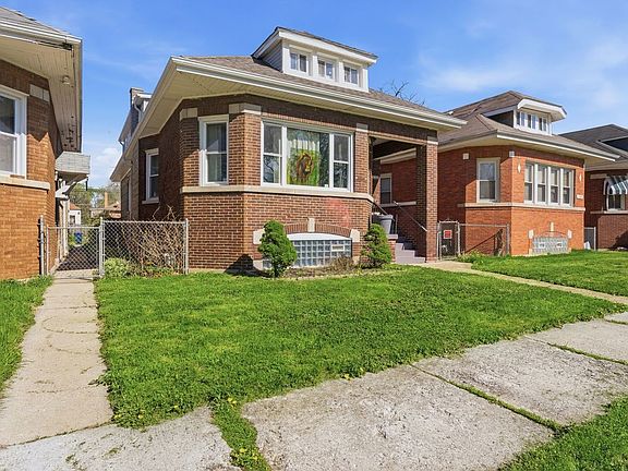 3rd image of 15805 Paulina St
