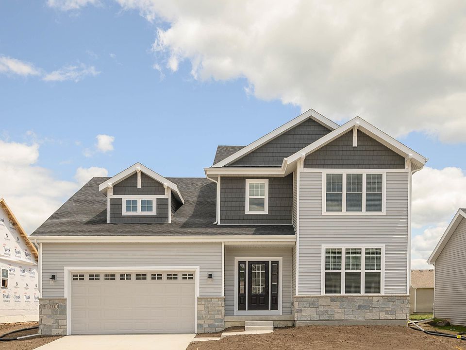 1st image of 5931 Rosewood Dr