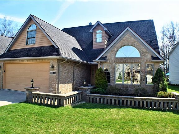 2nd image of 22541 Christopher Ct