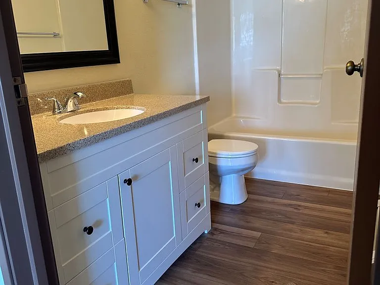 Shadow Creek Apartments — Photo 21