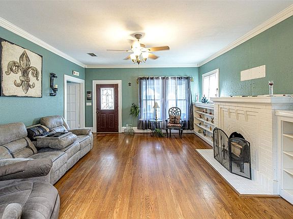 4th image of 544 Gladstone Blvd