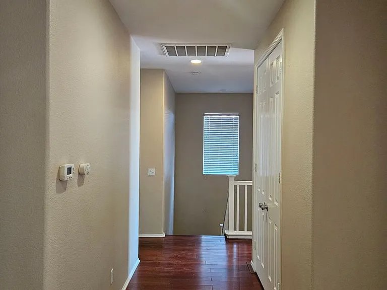 8975 Guadalupe Ave — Photo 15
