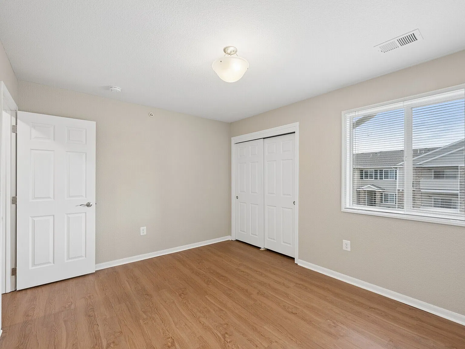 Grandview Meadows Apartments — Photo 4