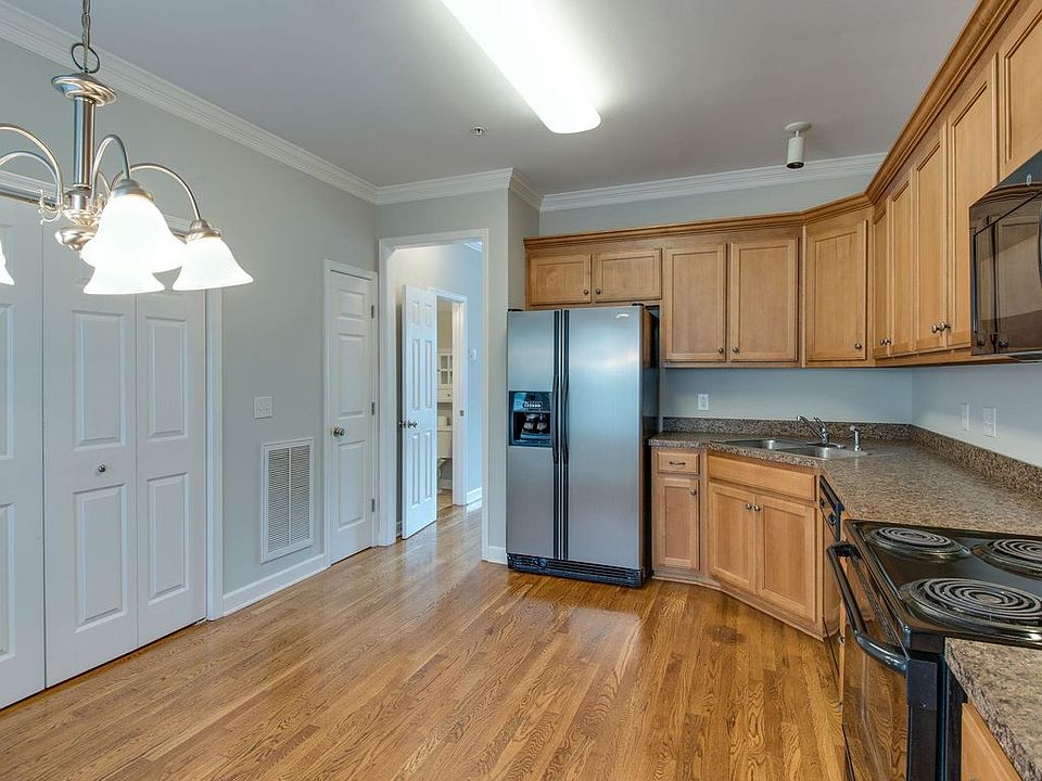 1st image of 3029 Newport Valley Cir