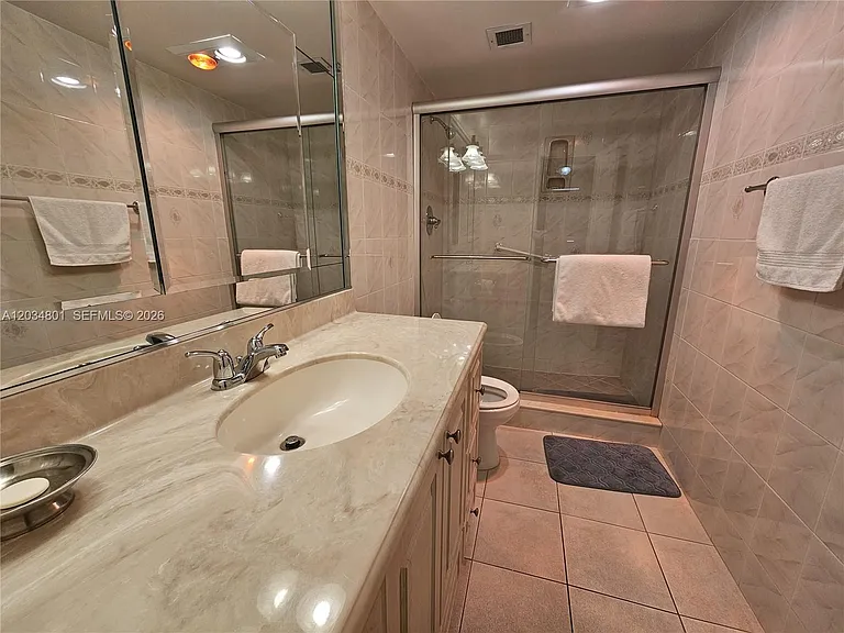 1980 S Ocean Dr #6J — Photo 23