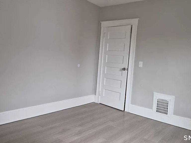 383 S Main St #2 — Photo 16