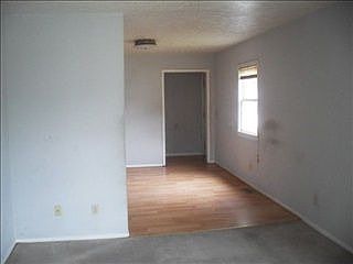 3rd image of 701 S Sheridan St