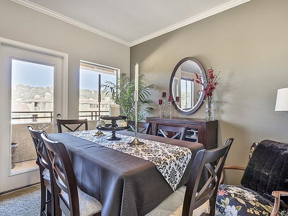 4th image of 22681 Oakgrove Unit 234