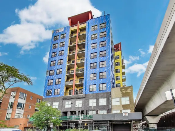 1122 W Catalpa Ave APT 808, Chicago, IL 60640