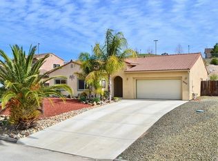 2255 Holly Dr, Paso Robles, CA 93446