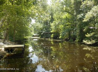 137 Kerry Dr, Satsuma, FL 32189