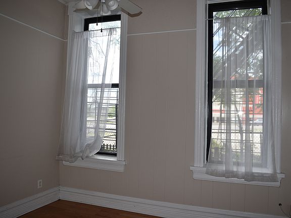 5th image of 2418 N Clybourn Ave #1REAR