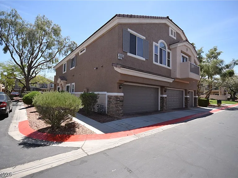 6555 Bucking Horse Ln #103 — Photo 37