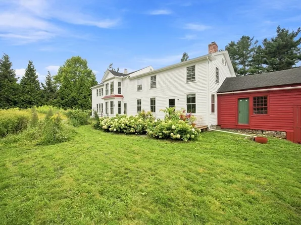 158 Skyline Trl, Middlefield, MA 01243
