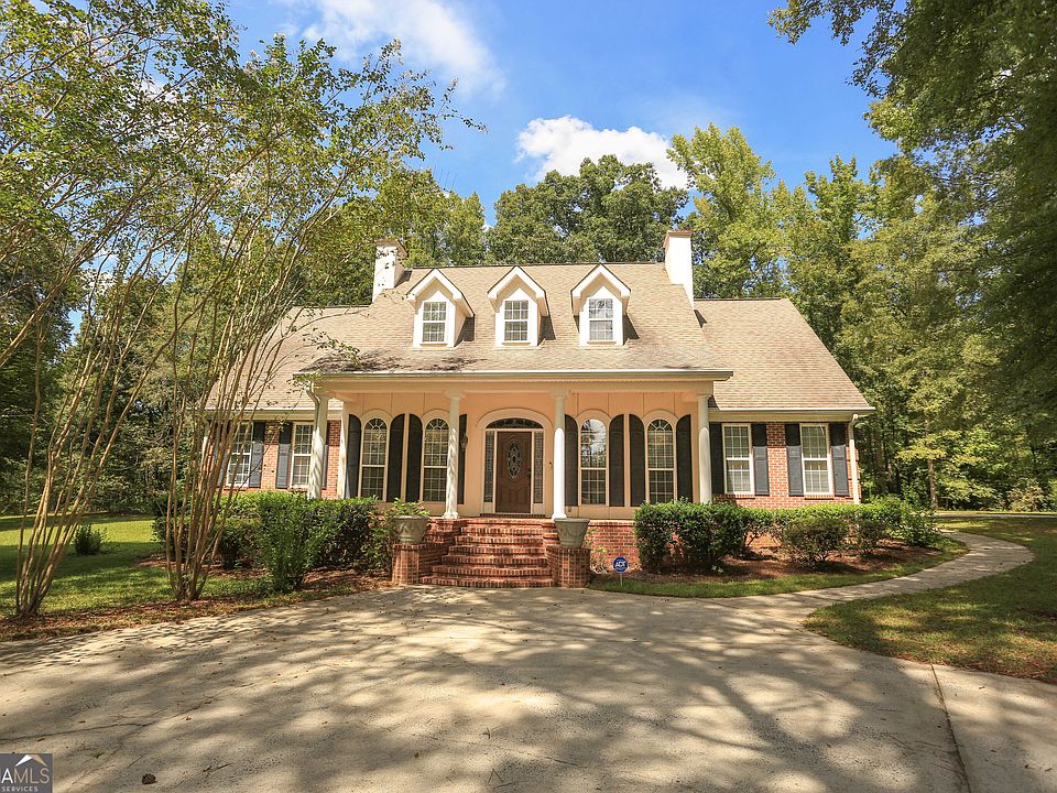 1st image of 421 Creekside Dr