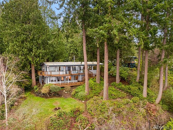 2nd image of 34417 Hood Canal Dr NE