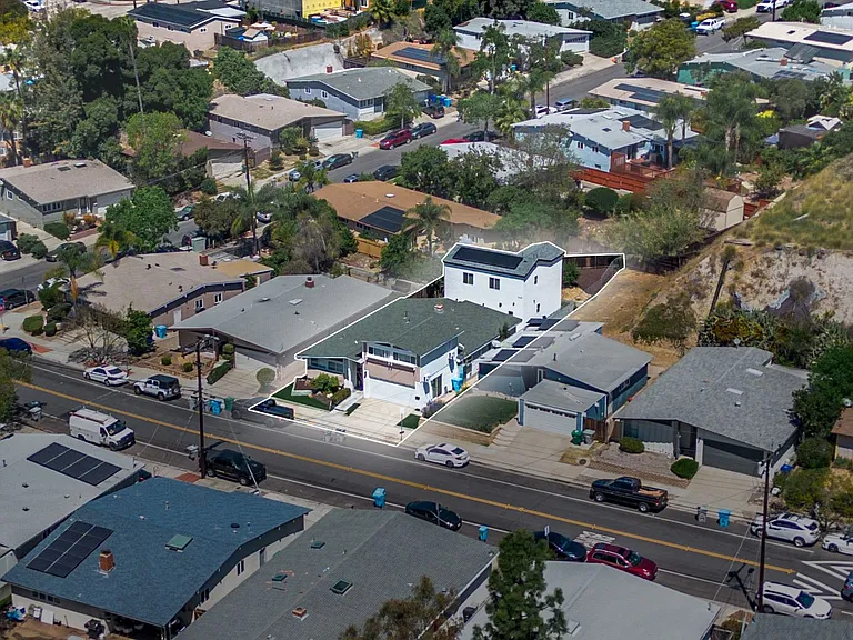 5418 Baja Dr — Photo 29
