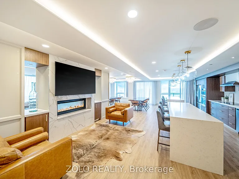 1050 Main St E #618 — Photo 42