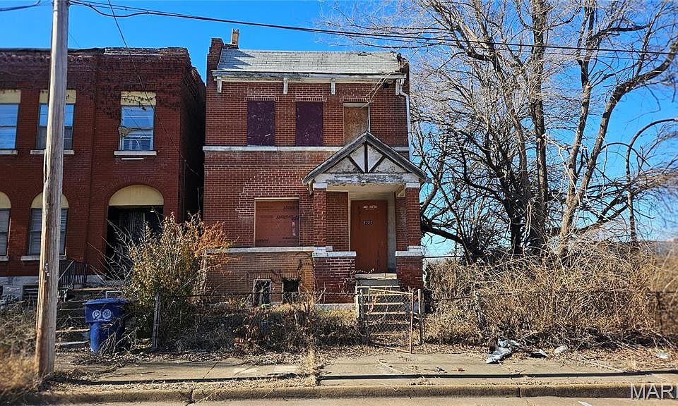 1st image of 1727 N Leffingwell Ave
