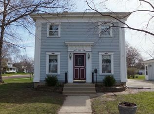 102 S Van Buren St, Cherry Valley, IL 61016