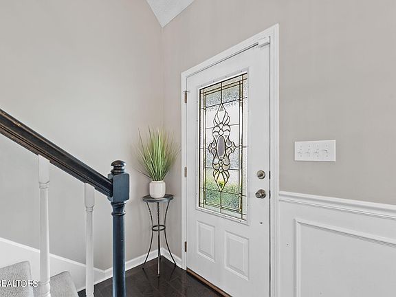 4th image of 7604 Vista View Ln