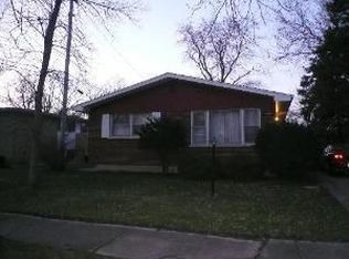 289 W Elmwood Dr, Chicago Heights, IL 60411