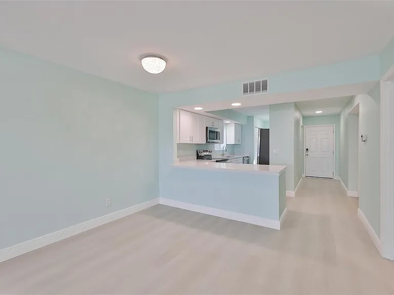 812 Bahia Del Sol Dr #A — Photo 6