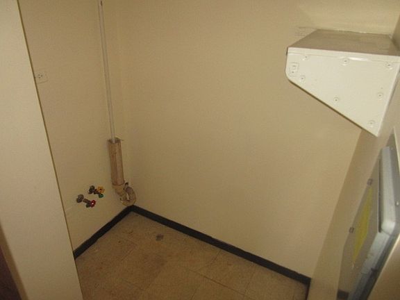 4th image of 17003 Albany Ave S #103