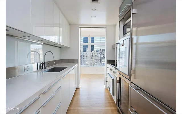 Rented by Corcoran | media 5