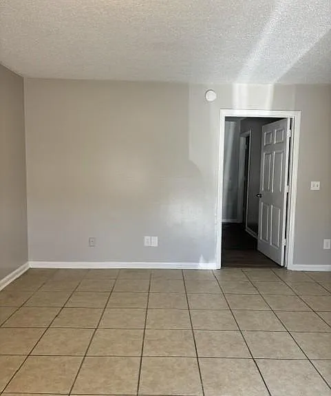 Unit Photo
