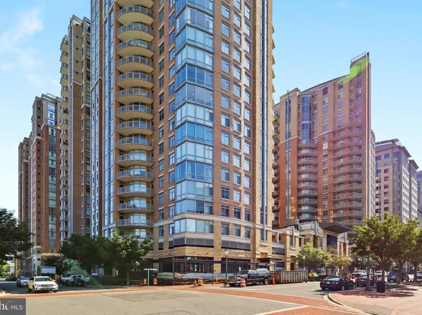 11990 Market St Unit 813, Reston, VA 20190