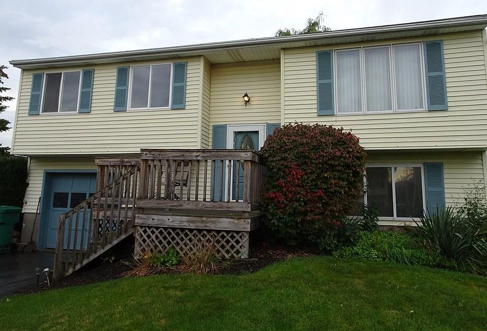1st image of 5775 Clover Meadow Ln