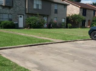 312 Rice St, Angleton, TX 77515