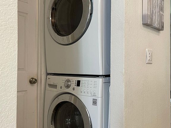 4th image of 2592 Rymar Ln
