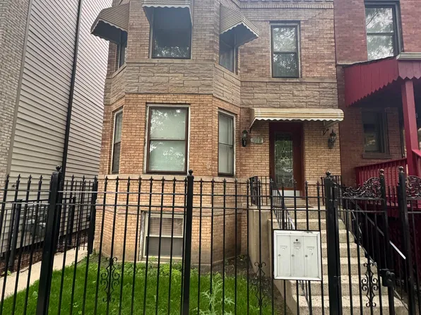 2117 N Albany Ave Unit 1, Chicago, IL 60647