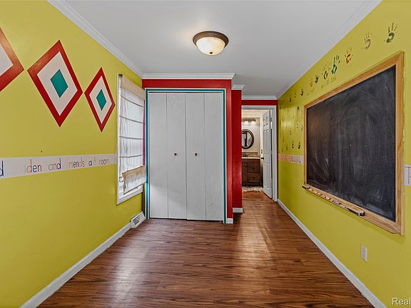 3rd image of 11647 E Lennon Rd