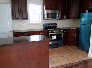 12113 198th St, Jamaica, NY 11413